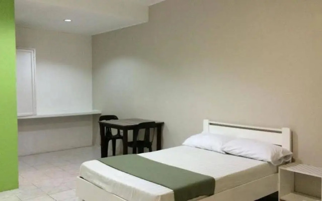 Night & Day Inn