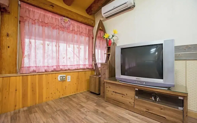 Vivaldi house