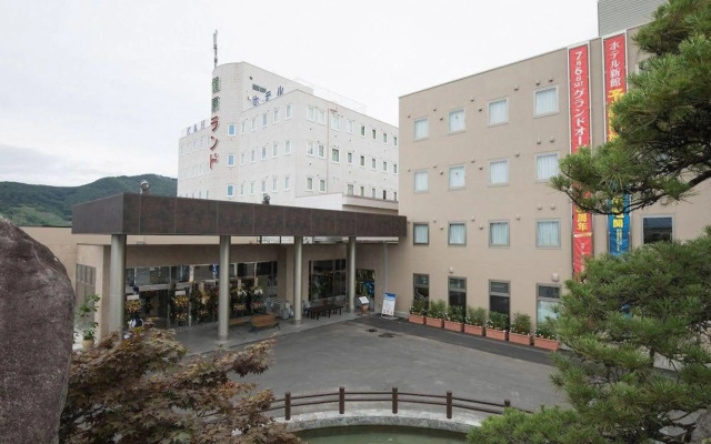 Kur and Hotel Isawa
