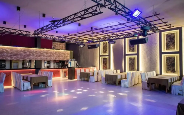 Avenue Park Hotel