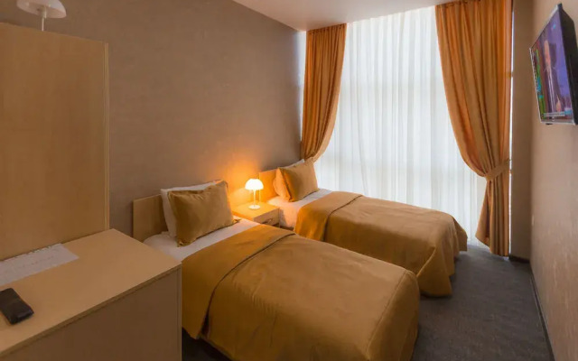 Riva Hotel