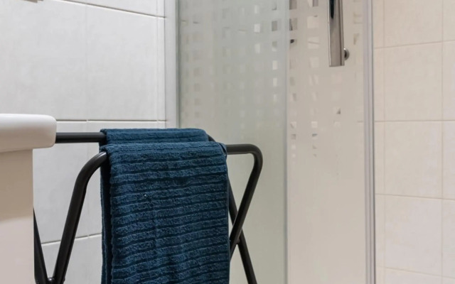 Bright, Cozy & Quiet