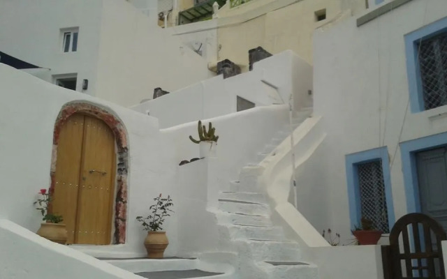 hotelImage