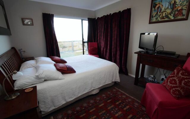 Pacific View Bed and Breakfast