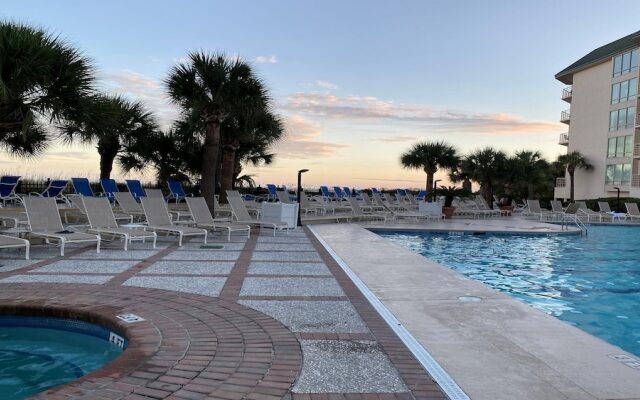 2518 Mare 2 Bedroom Condo