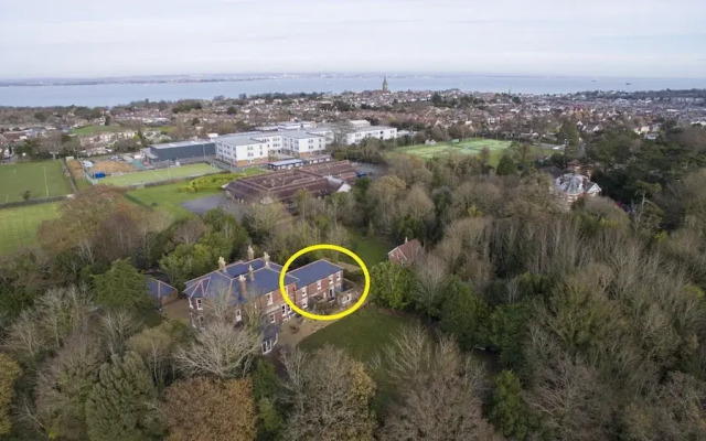 Yew Tree Apartment One Ryde