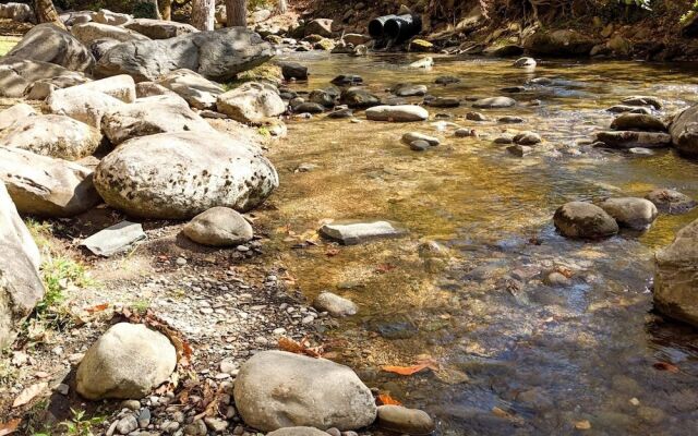 210roarh 2 Bedroom Condo