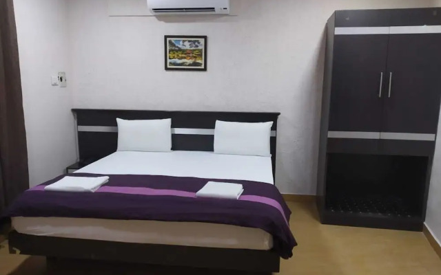 Chinmay Resort