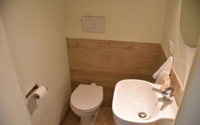 Lovely Apartament Near Colosseum