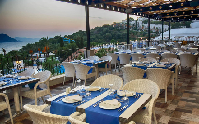 Yasmin Bodrum Resort - All Inclusive