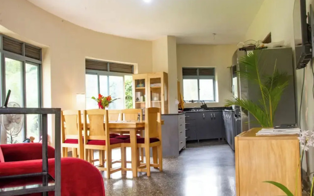 Nile Retreat - Luxury Villa in Jinja