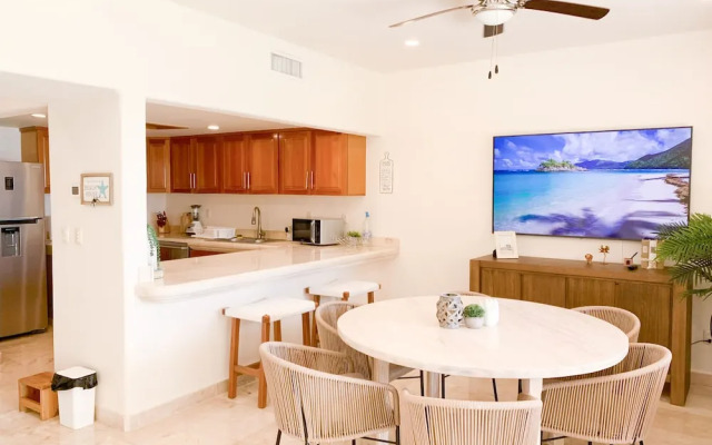 Beach Front Luxury condo