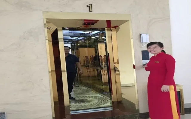 Phoenix 3 International Hotel