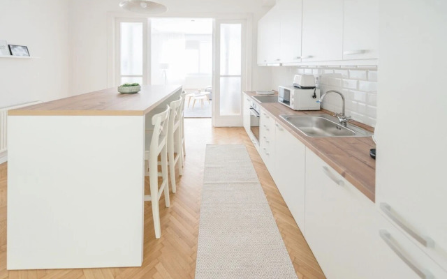Venus Apartments - Paulay Ede Street