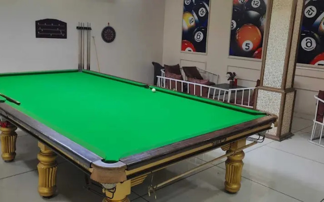 Hotel Wonder View By GRB Stays