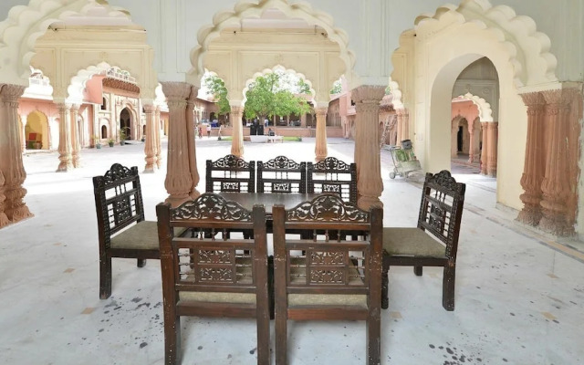 Raja Nahar Singh Palace