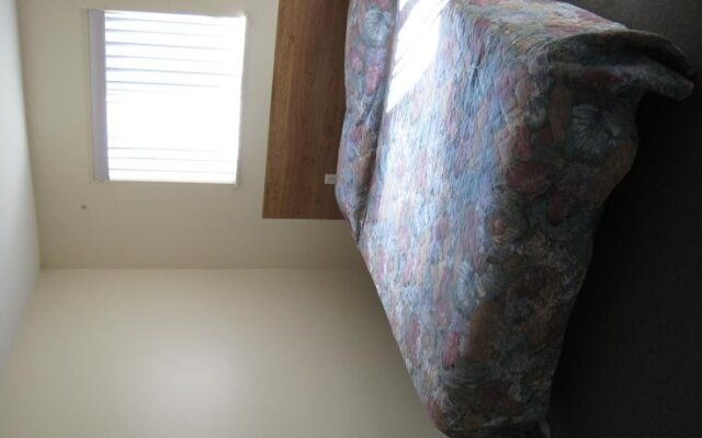 Fraser Bridge Inn & R.V Park