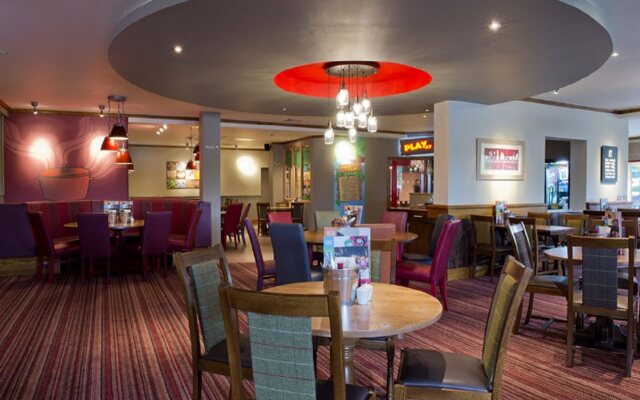 Premier Inn Sheffield/Barnsley (M1 Jct 36)