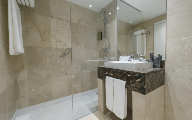 Topazio Vibe Beach Hotel & Apartments - Adults Friendly