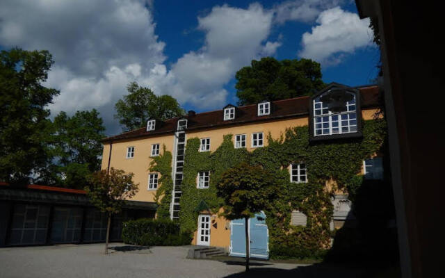 Evangelische Akademie Tutzing