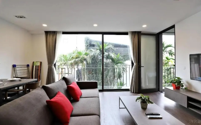 Luxe Paradise Residence 11 To Ngoc Van – Guest Rooms – Hanoi