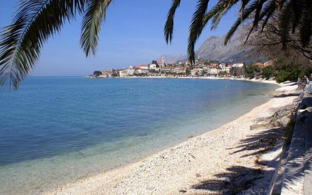 Apartments by the sea Gradac, Makarska - 18877