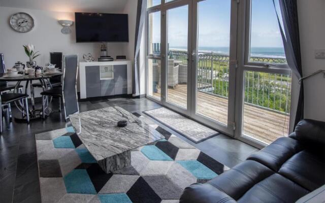 Nautilus - 2 Bedroom Apartment - Pendine