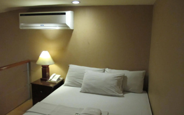 Skyblue Hotel