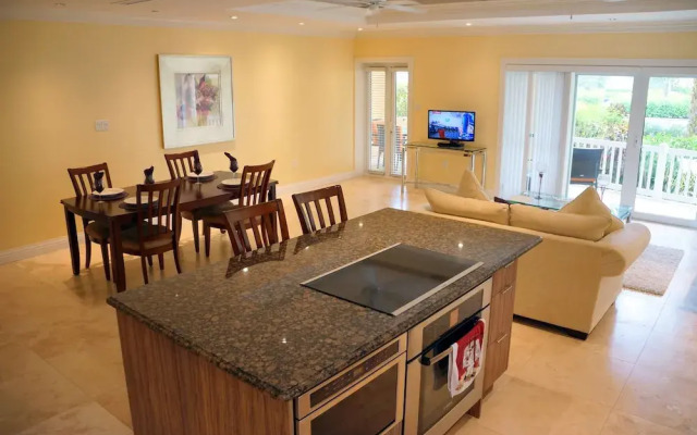 The Hamilton Beach Villas & Spa