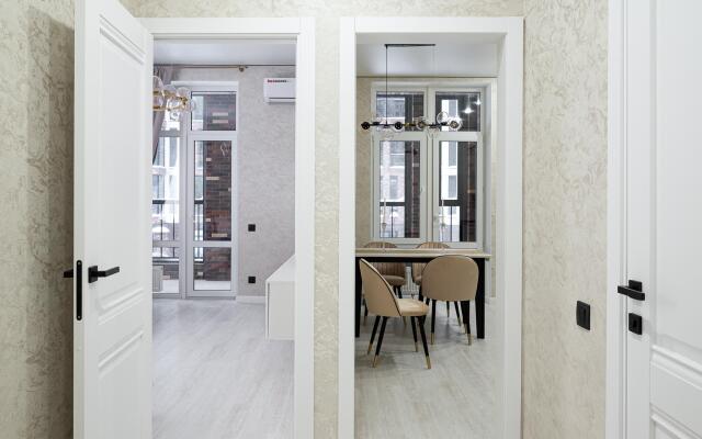 Apartments in Svoboda residential complex on Alexey Kozin Street
