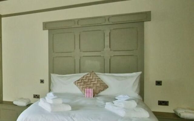The Habit Boutique Rooms