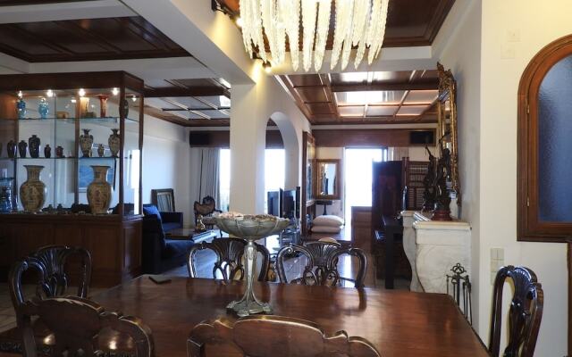 Collector Beach Loft