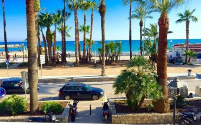 Sitges Seafront Ribera Apartment