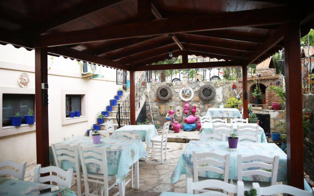Ebruli Hotel