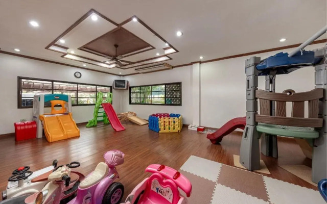 Oriental Palace Apartments Hanoi