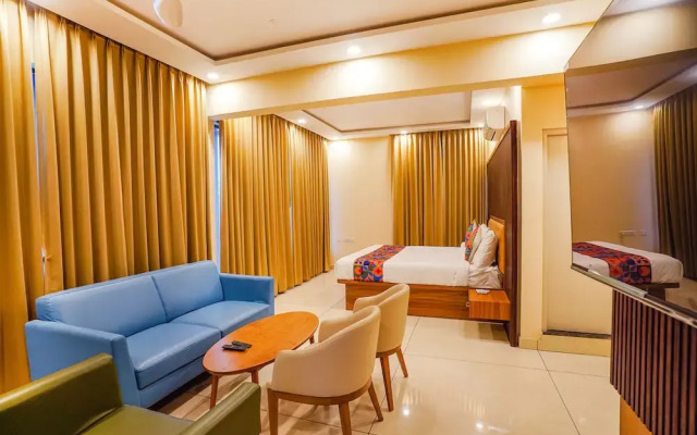 Fabhotel Prime The Waves