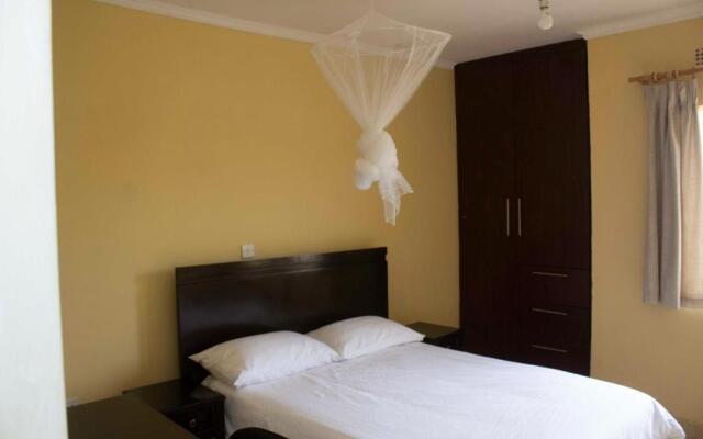 Chrinas Guest House