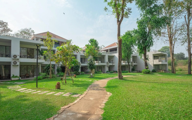 Comsaed River Kwai Resort