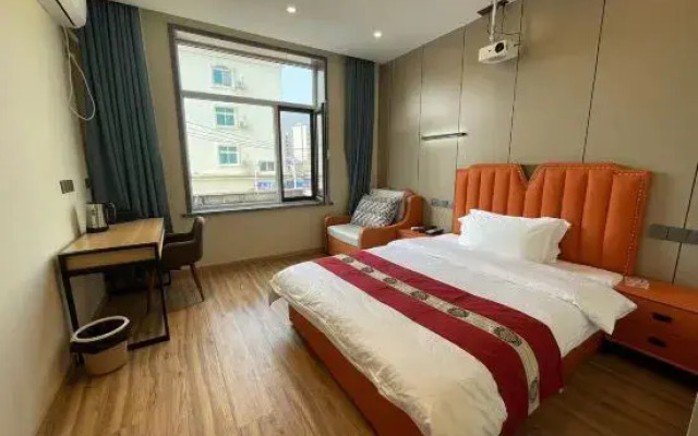 Rujia Huayi Selected Hotel (Tahewan Branch, Dalian University City)