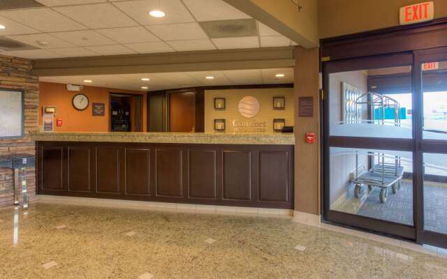 Comfort Inn & Suites Evansville Airport