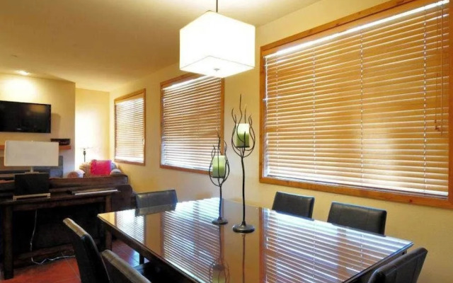 Warm Springs Collection by Alpine Lodging