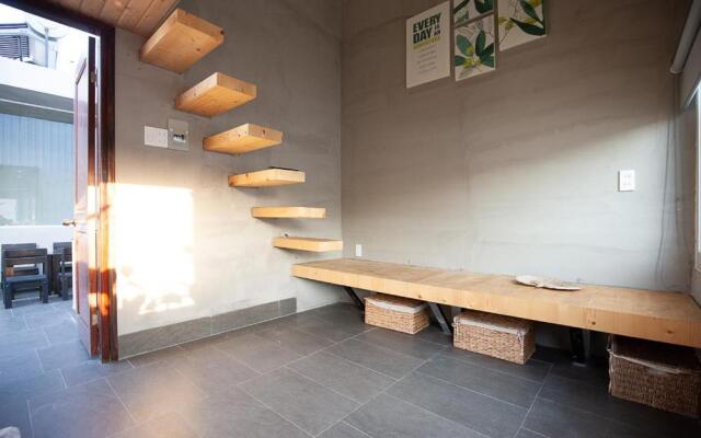 Soc House 1