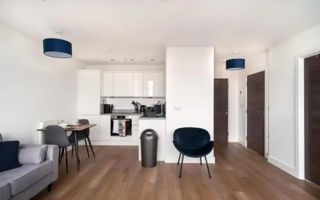 Snug 1BR Apt 4KTV Free Parking