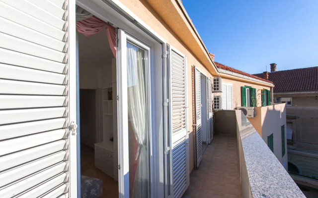 Three Wells Arsenal Apartman