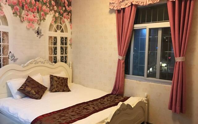 Little Stay Guesthouse