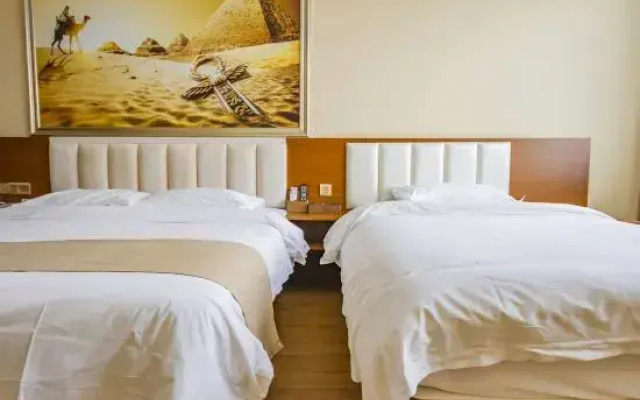 Qinyuan Zhixuan Hot Spring Hotel
