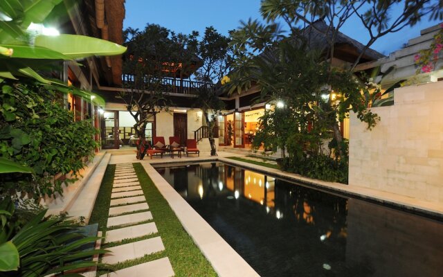 Zen Boutique Collection Sanur Bali