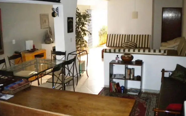 Hostel Brooklin - Hospedagem c/ café da manhã R$ 69,00
