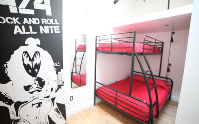 New York Loft Hostel