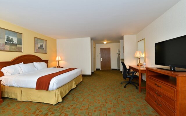 Holiday Inn Express Hotel & Suites Petersburg-Dinwiddie, an IHG Hotel